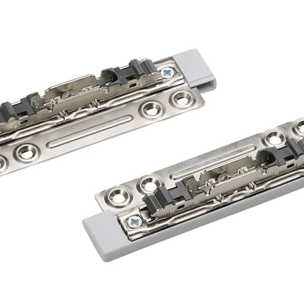BLUM 20S4G00A čelní příchyt alu HS, HK top, HL k přišroubování