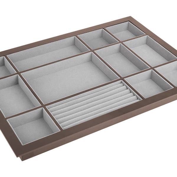 StrongWire organizér na šperky s rámem a tlumeným výsuvem, 700 mm, hnědý