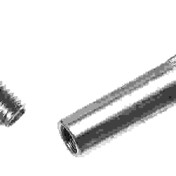 StrongFix Spojovací kování M4x30mm komplet